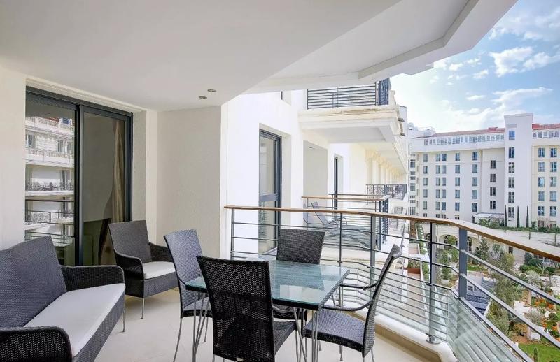 Appartement - 112 m² - 3 pièces