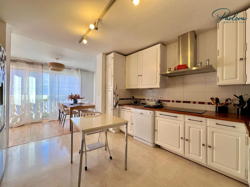 Appartement - 124 m² - 4 pièces