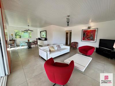 Villa - 155 m² - 3 pièces