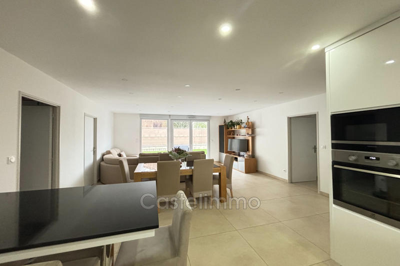 Maison - 135 m² - 6 pièces