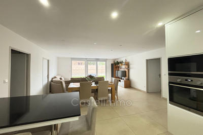 Maison - 135 m² - 6 pièces