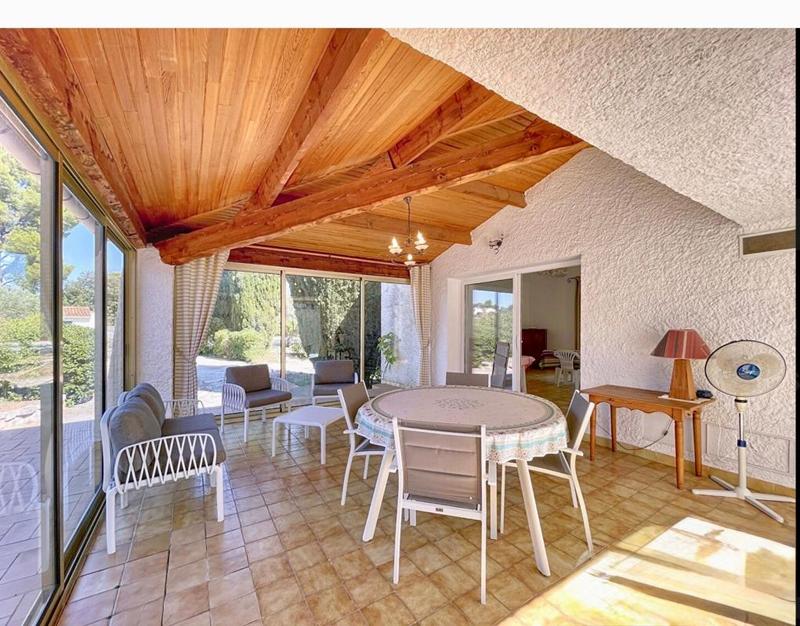 Villa - 137 m² - 4 pièces