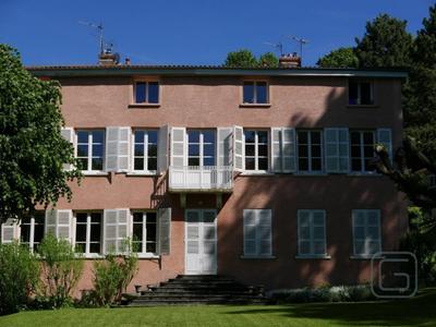 Appartement - 76 m² - 4 pièces