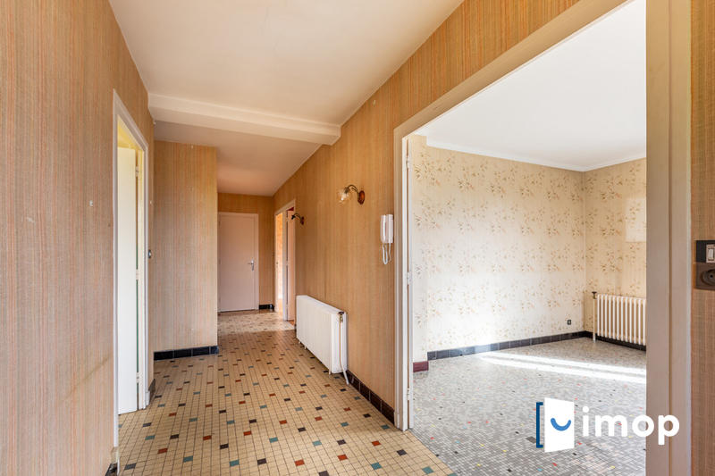 Maison - 90 m² - 5 pièces