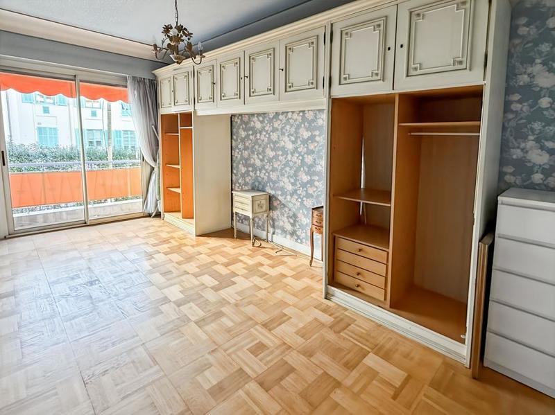 Appartement - 77 m² - 3 pièces