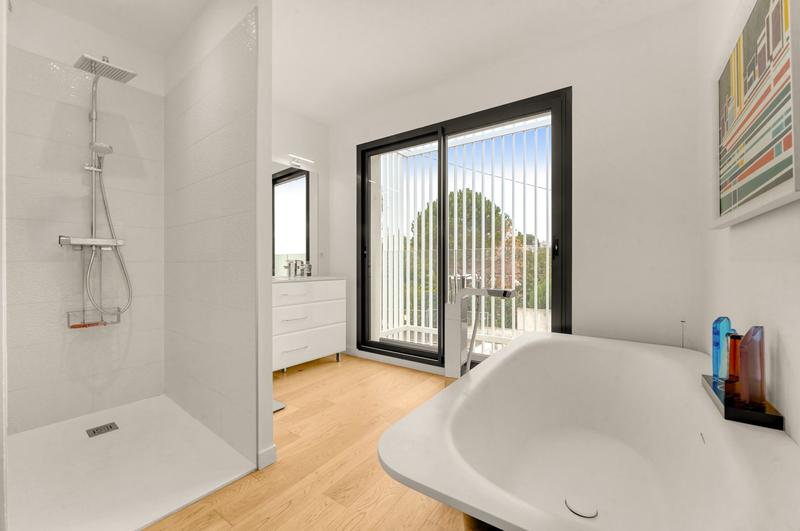 Maison contemporaine - 148 m² - 6 pièces