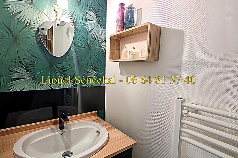 Maison - 120 m² - 9 pièces