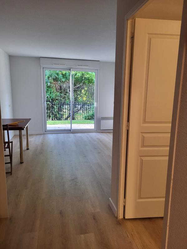 Bureau - 41 m² - 4 pièces