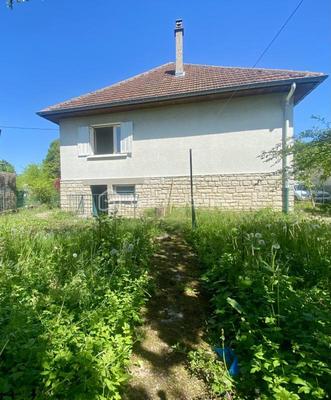 Maison - 80 m² - 5 pièces