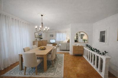 Maison - 135 m² - 6 pièces