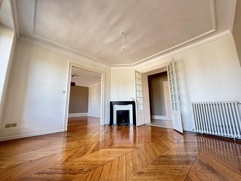 Appartement - 116 m² - 5 pièces