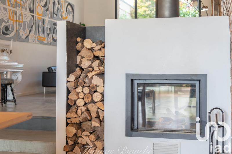 Maison - 230 m² - 6 pièces