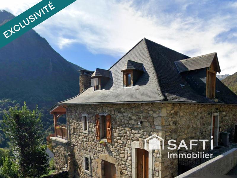 Maison - 180 m² - 9 pièces