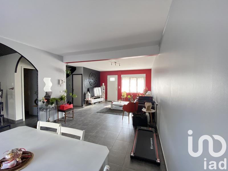 Maison - 99 m² - 5 pièces