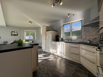 Maison - 108 m² - 5 pièces