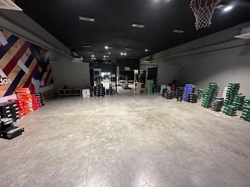 Local commercial - 700 m²