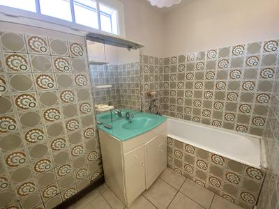 Maison - 64 m² - 2 pièces