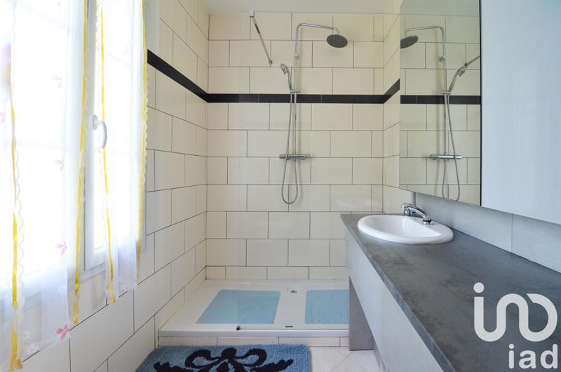 Appartement - 77 m² - 4 pièces