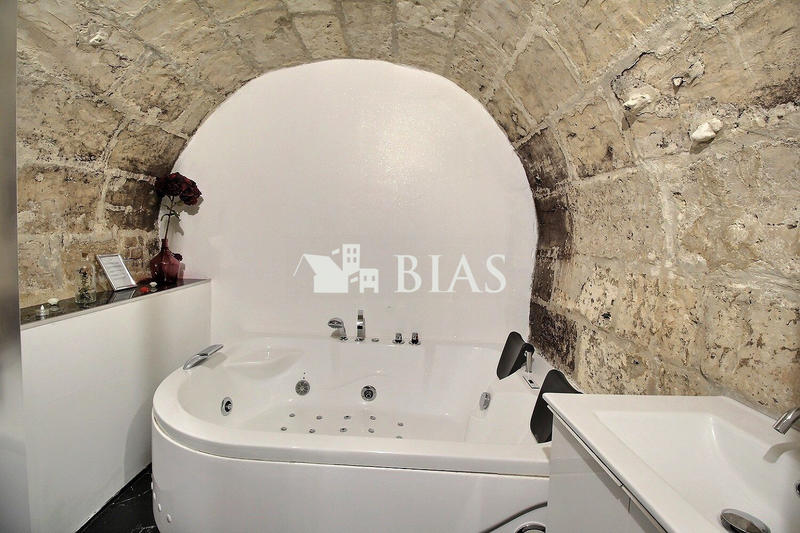 Appartement - 70 m² - 4 pièces