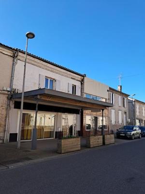 Maison - 274 m² - 7 pièces