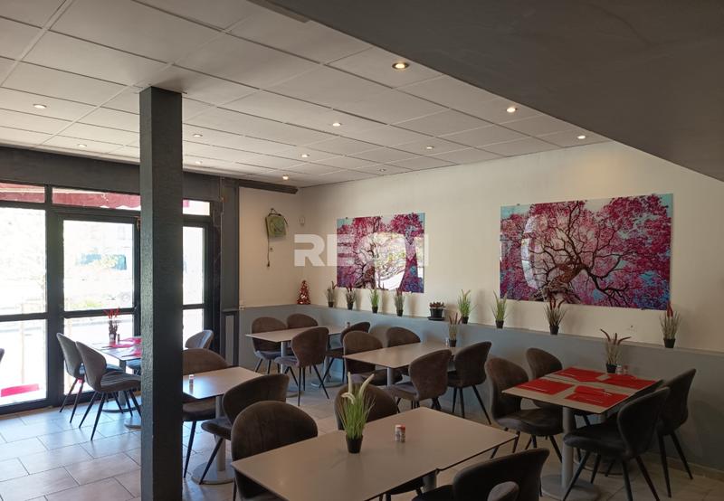 Local commercial - 645 m²