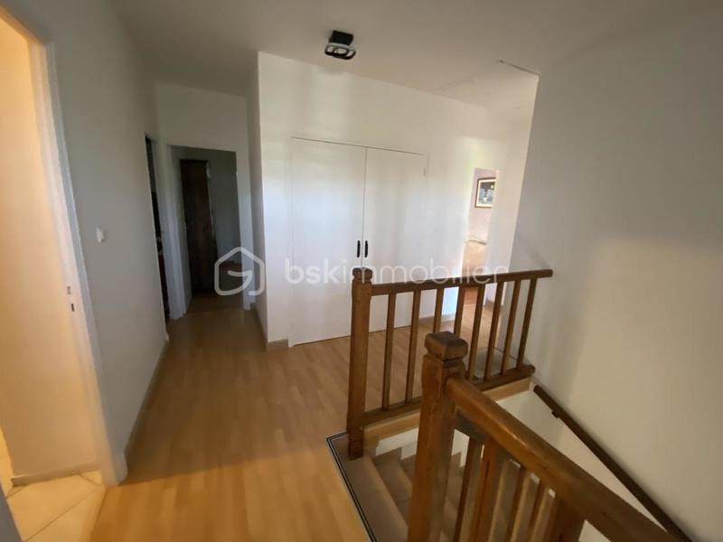 Maison traditionnelle - 140 m² - 5 pièces