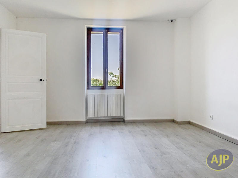 Maison - 153 m² - 7 pièces