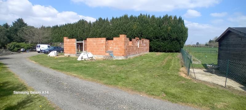 Terrain constructible - 1 405 m²