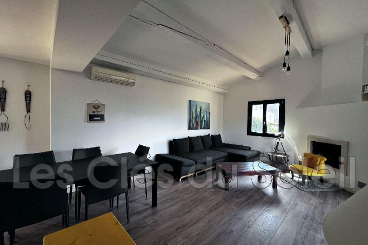 Maison - 95 m² - 4 pièces