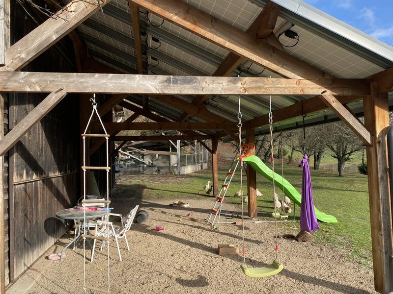 Maison - 210 m² - 7 pièces