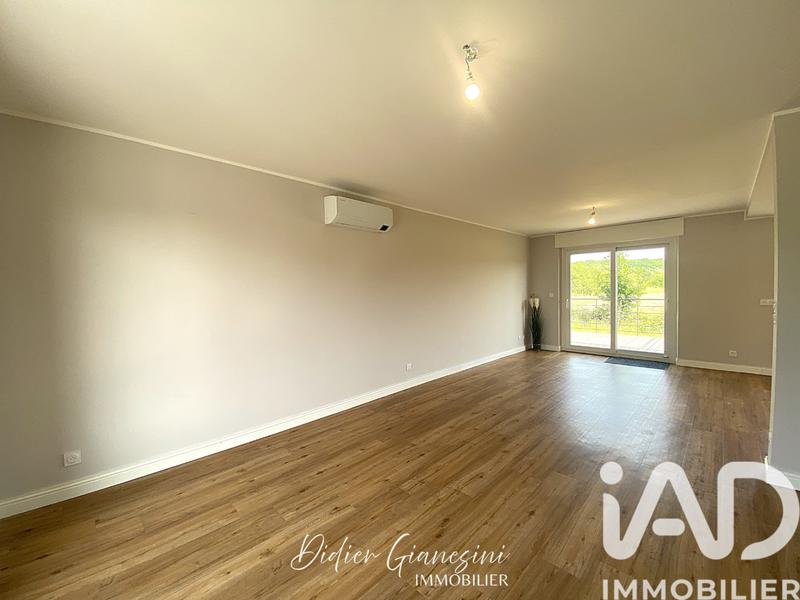 Maison - 94 m² - 5 pièces