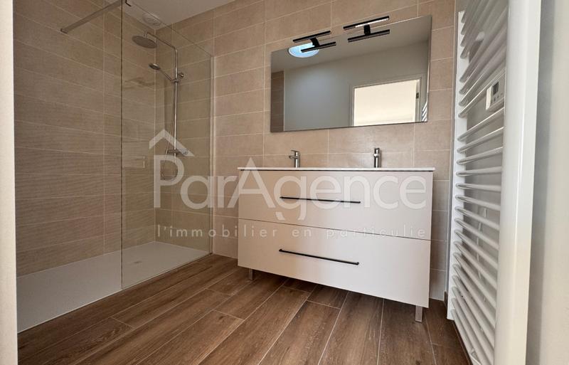 Maison - 150 m² - 4 pièces