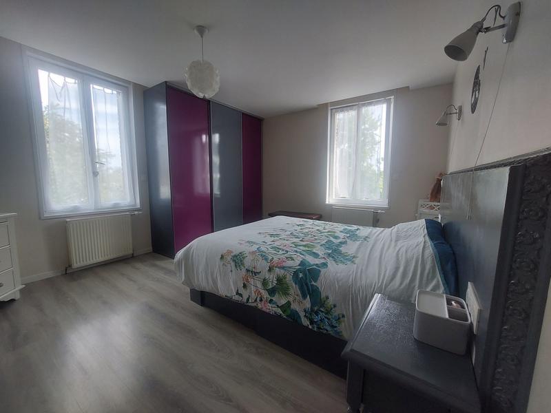 Maison - 197 m² - 8 pièces