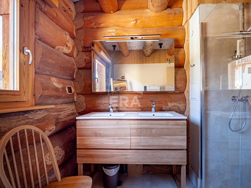 Châlet - 156 m² - 7 pièces