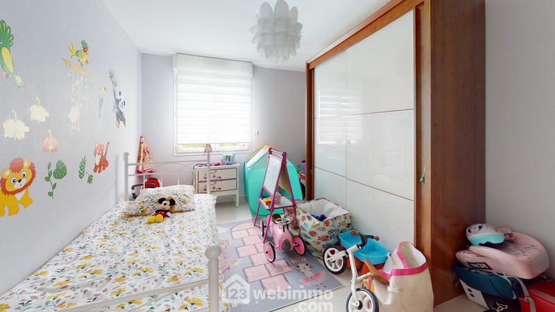 Maison - 169 m² - 7 pièces