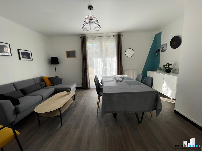 Appartement - 9 m² - 5 pièces