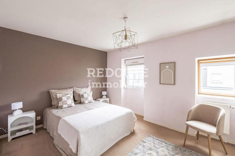 Appartement - 129 m² - 6 pièces