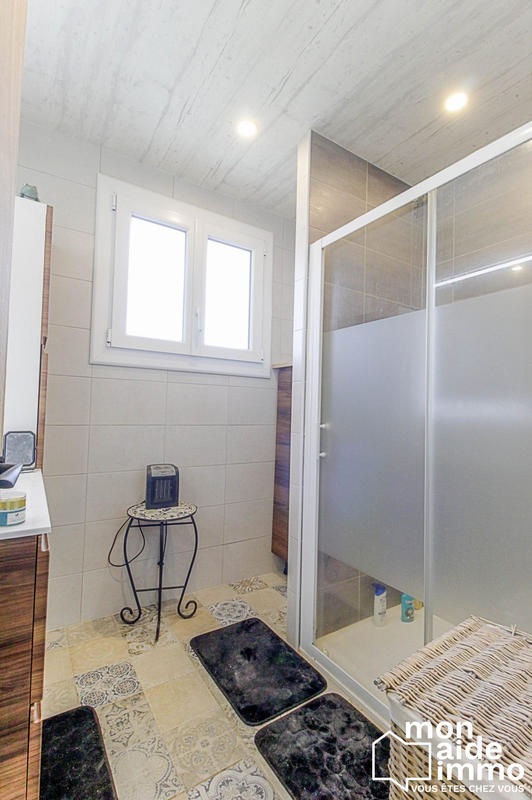 Maison - 98 m² - 4 pièces