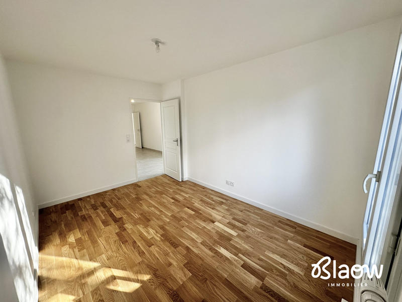 Appartement - 100 m² - 4 pièces