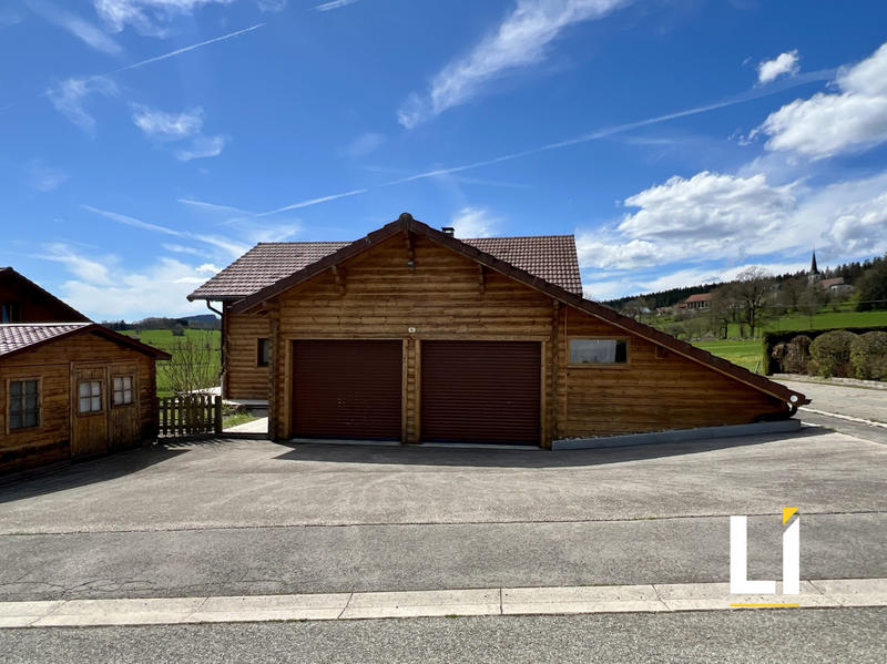 Châlet - 102 m² - 5 pièces