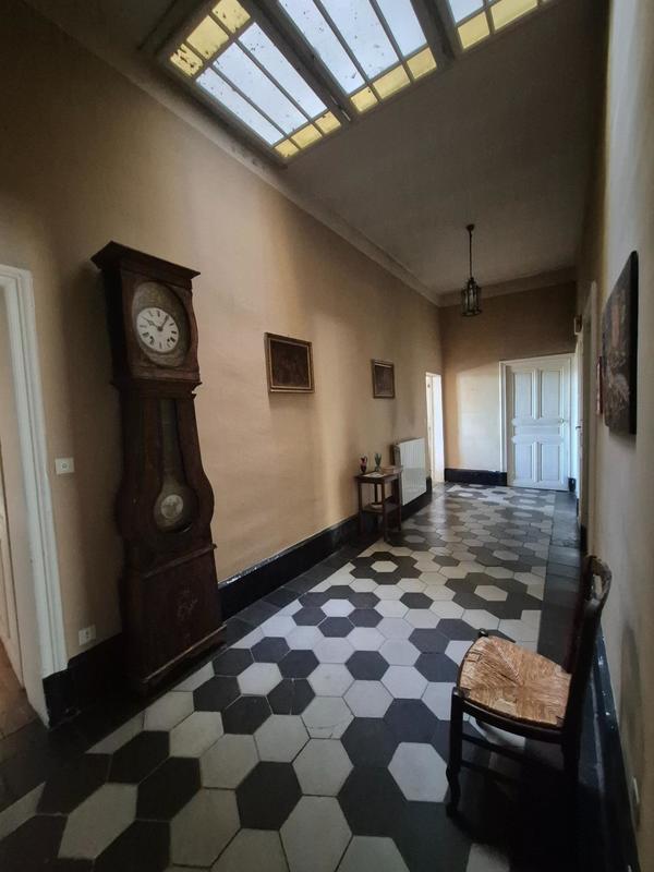 Appartement - 203 m² - 7 pièces