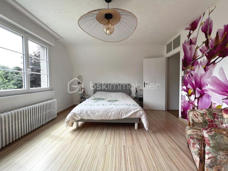 Propriété - 296 m² - 7 pièces