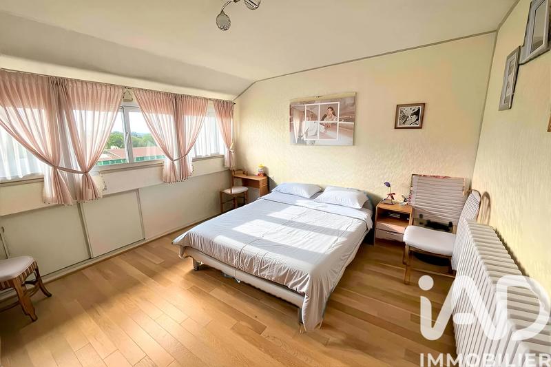 Maison - 109 m² - 5 pièces