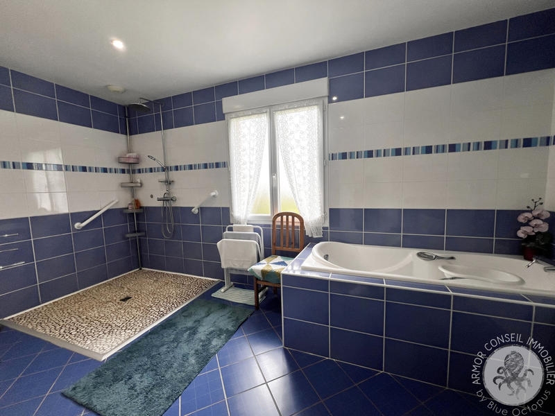 Maison - 167 m² - 4 pièces