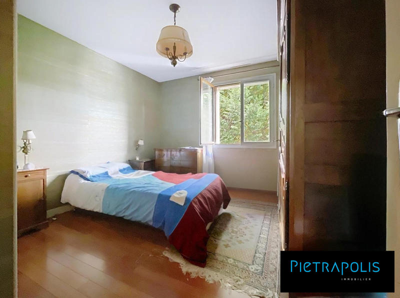 Maison traditionnelle - 90 m² - 4 pièces