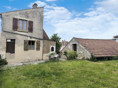 Maison - 159 m² - 8 pièces