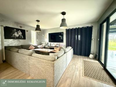 Pavillon - 165 m² - 6 pièces