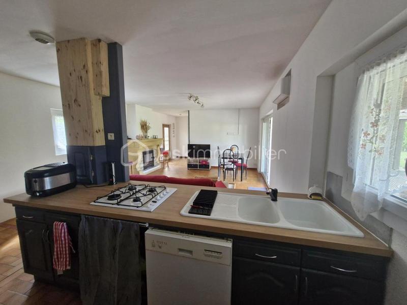 Maison traditionnelle - 95 m² - 5 pièces