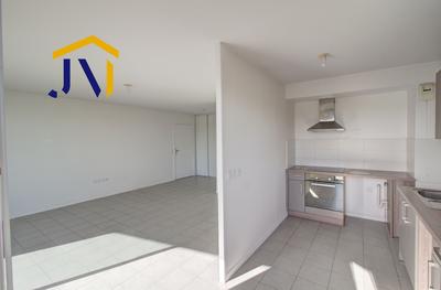 Appartement - 70 m² - 3 pièces