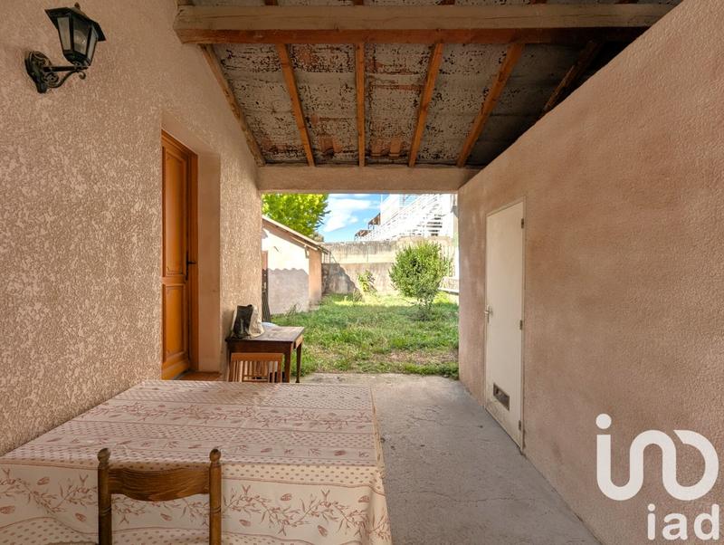 Maison - 93 m² - 4 pièces